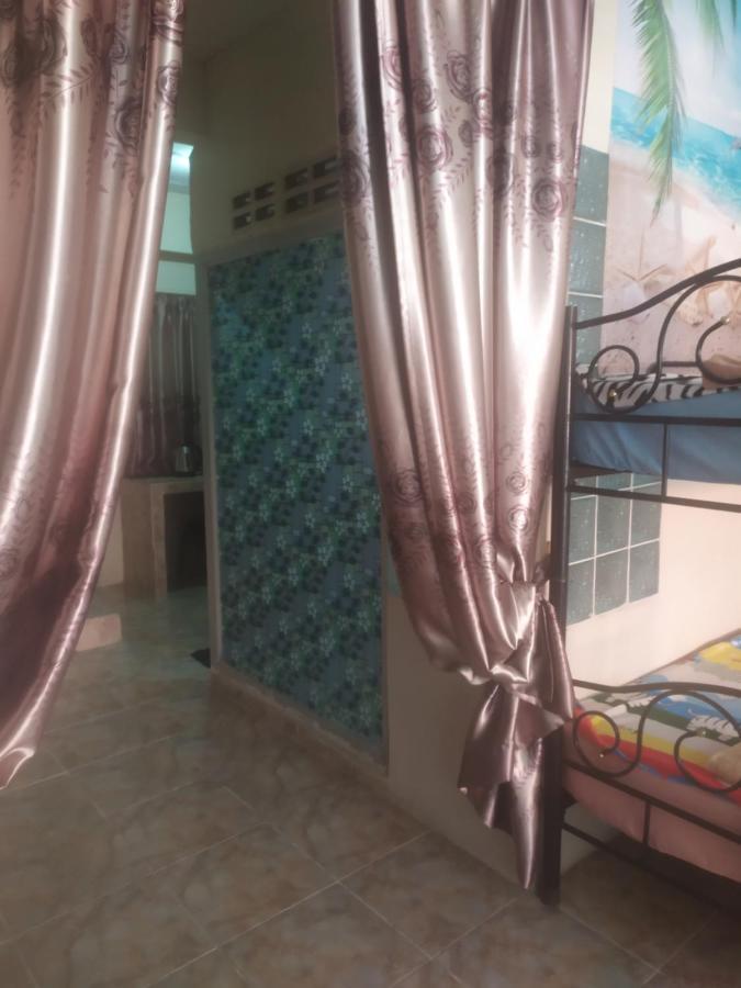 Sv. House Hotel Джомтиен Бийч Екстериор снимка