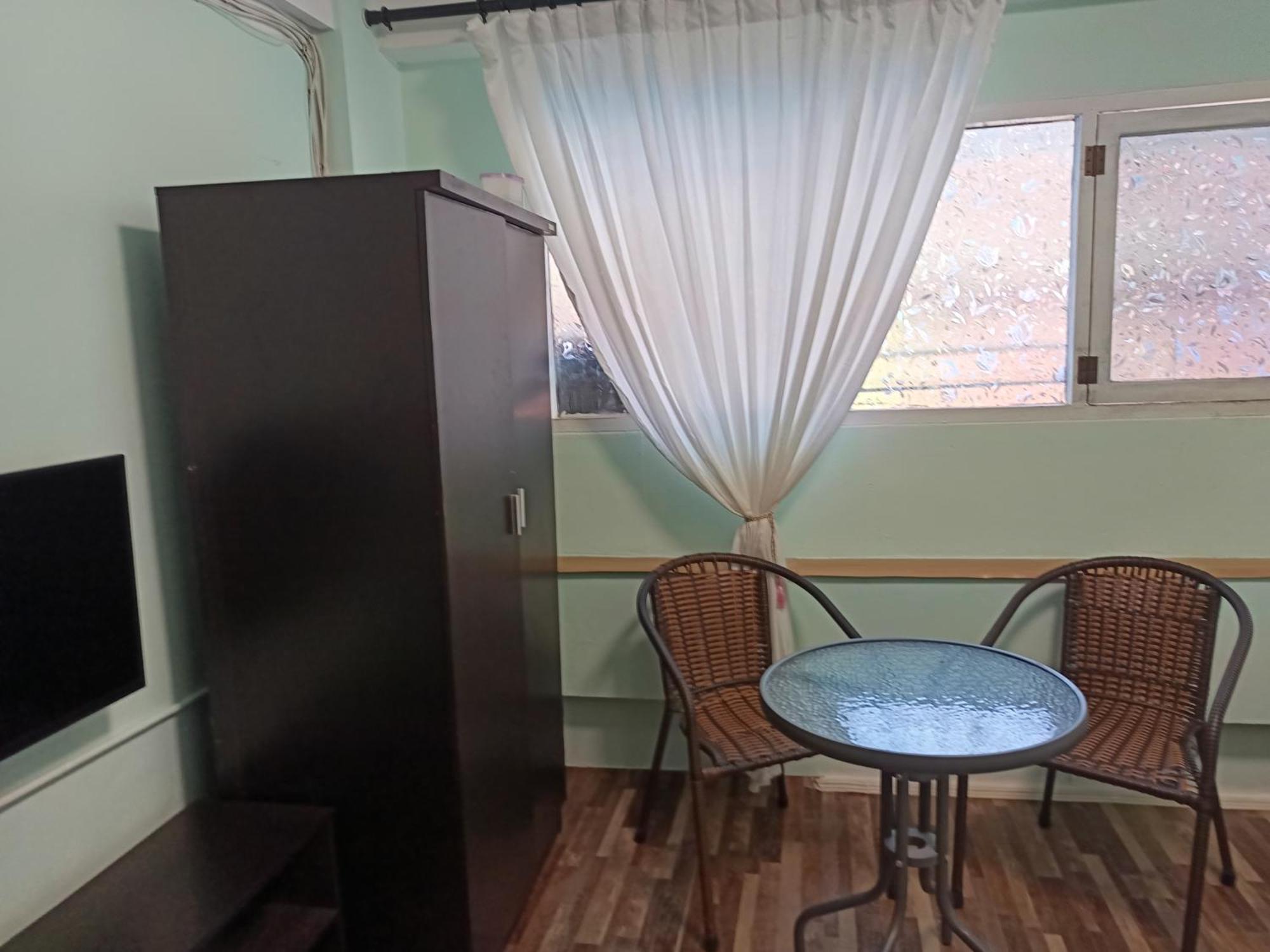 Sv. House Hotel Джомтиен Бийч Екстериор снимка